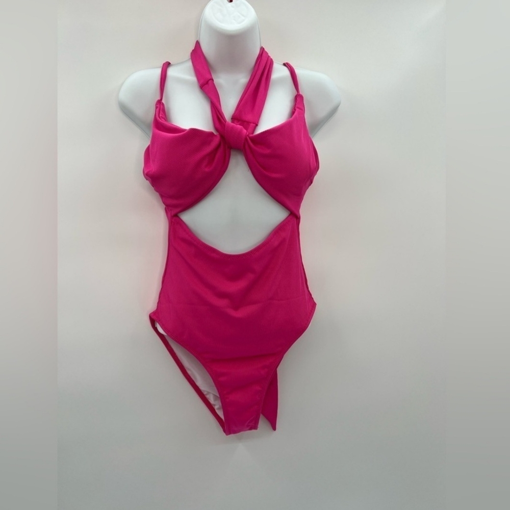 NWT Live Life On The Beach Pink One Piece Cutout Swimsuit, Size XL